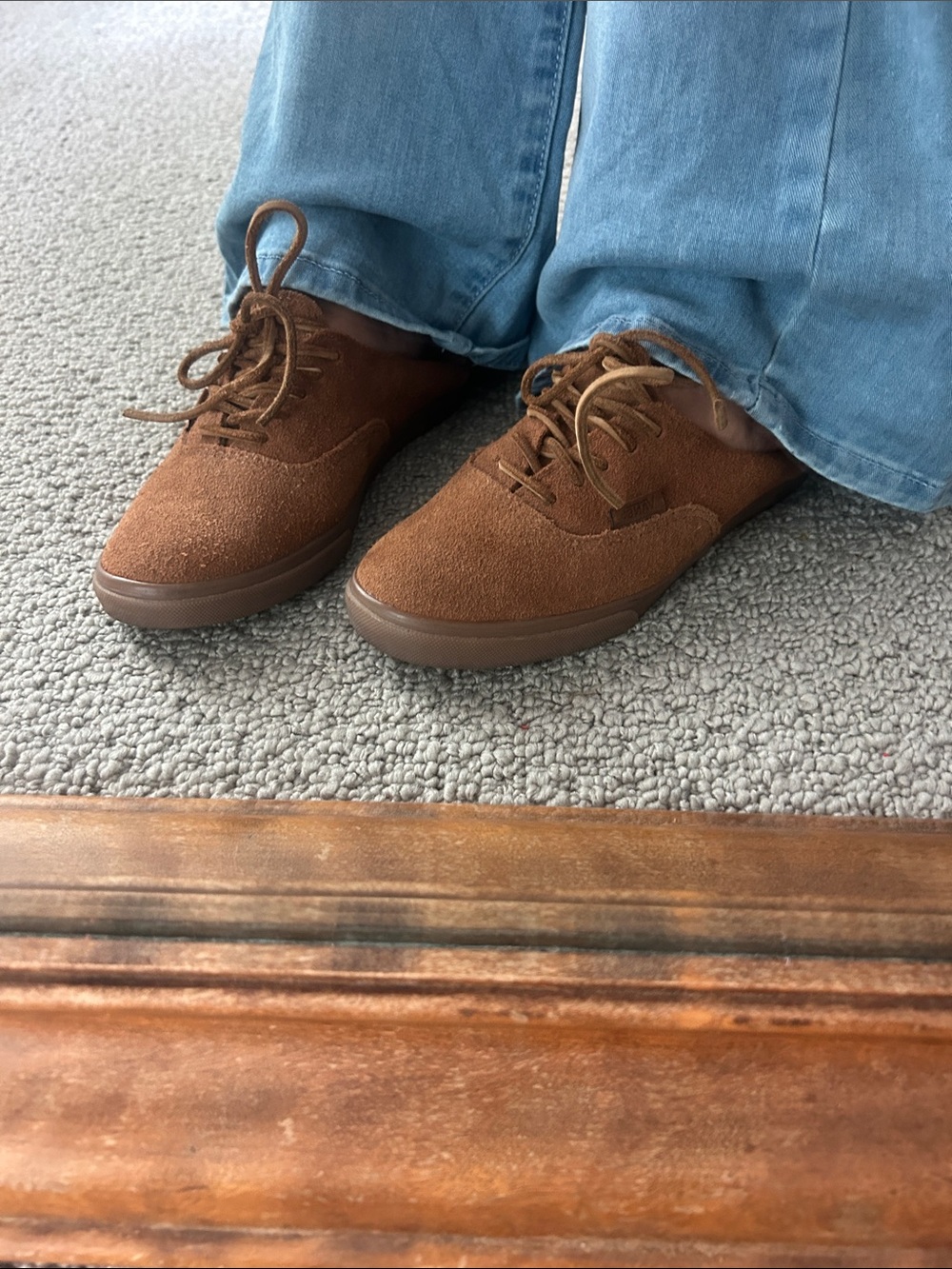 Vans Women's Brown Suede Lace-Up Sneakers